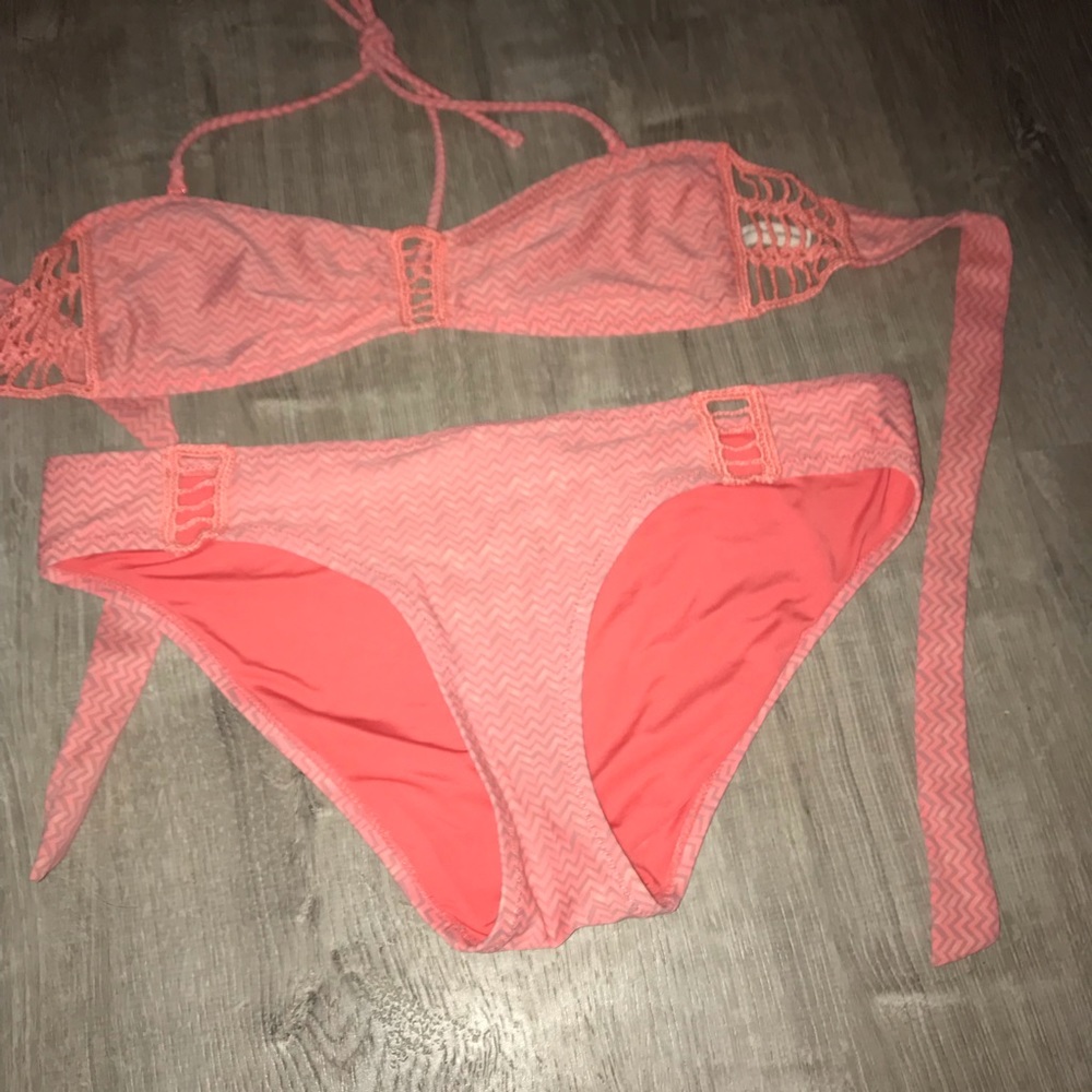 Ae bikini